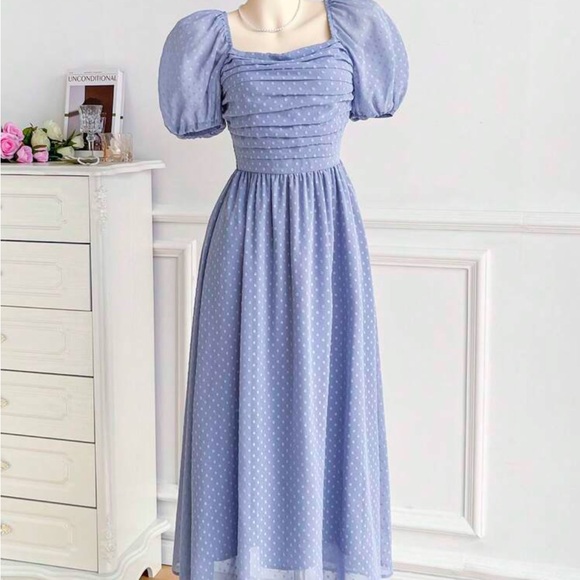 Amazon Dresses & Skirts - Cute Blue Midi Dress